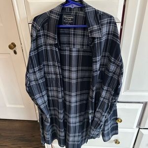Women’s flannel shirt